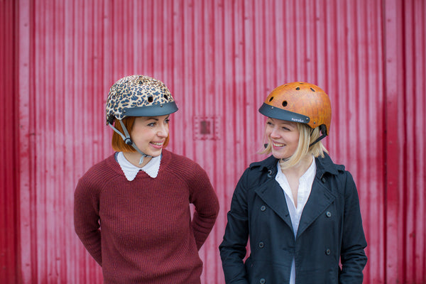 Stay Stylish and Warm: Cold Season Cycling with a Trendy Helmet